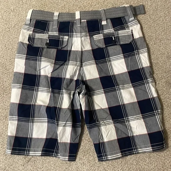 Host Pick! NWT Men’s Roebuck & Company Navy and White Plsid Shorts SZ 38 - Picture 6 of 9